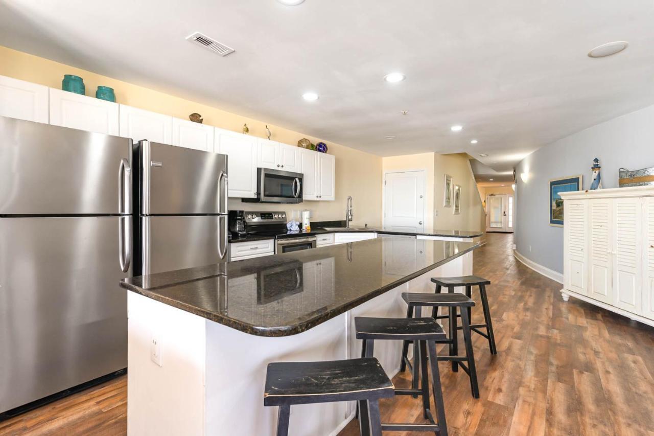 Spacious Penthouse Ocean Front 7 Bedroom Condo - Ambassador Villas Unit 401 Myrtle Beach Bagian luar foto